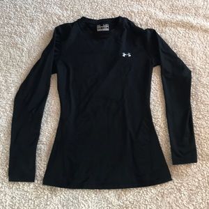 Women’s Under Armour Cold Gear top.  Size medium.